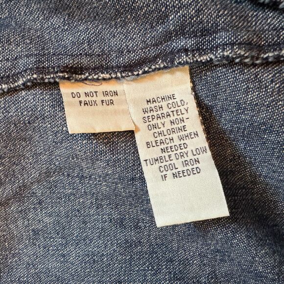 Marisa Christina | Vintage Fur Trim Denim Jean Jacket Size Large - Picture 11 of 12